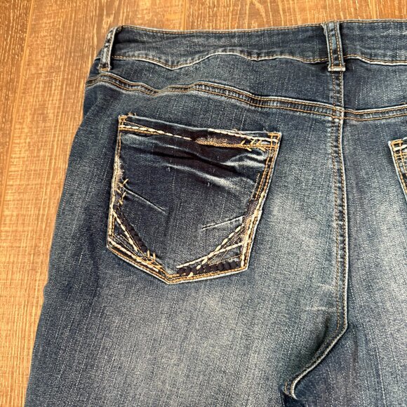 Maurices Jeans – Size 15/16 - Picture 9 of 13